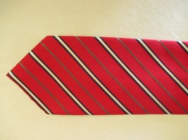 Unbranded Striped Tie 100% Silk 3 3/4&quot; x 58 1/2&quot; Made in Italy - $267.08 MXN