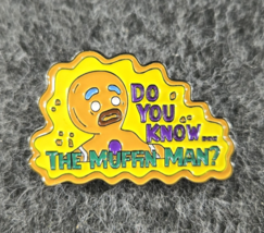 Shrek Gingerbread Man Do You Know the Muffin Man? Enamel Pin Jacket Bag ... - $126.39 MXN