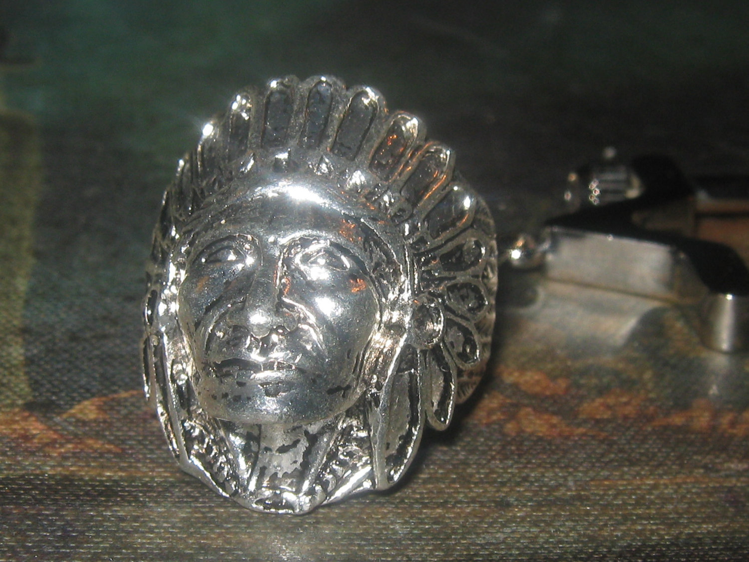 Silver Tone Southwest Indian Chief Ring Key Chain Keychain - $7.00