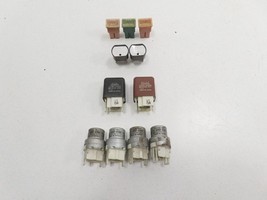 87 Toyota Supra MK3 #1303 Relay Fuse Set - €34,71 EUR