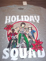 Stranger Things Holiday Squad Christmas T-Shirt Mens Large New Luigi - £15.50 GBP