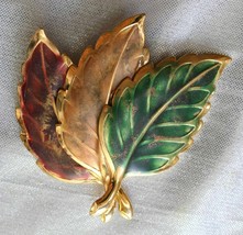 Elegant Enamel Gold-tone Autumn Leaves Brooch 1970s Vintage 3&quot; - £11.23 GBP