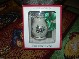 PORTMEIRION &quot;THE HOLLY AND THE IVY&quot; 1PC PITCHER  NIB - $24.74