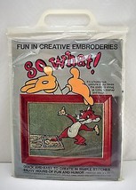 Vintage Embroidery Kit &quot;So What!&quot; Mouse with Foot in Trap Jute Cloth &amp; Wool Yarn - £9.05 GBP