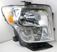 2016-2019 NISSAN Titan Headlight Assembly RH Right OEM 26010 EZ21A - £88.76 GBP