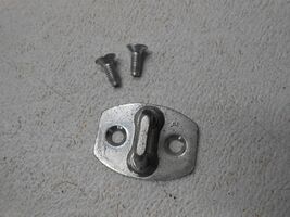 2006 Toyota Tacoma Front Right RH Passenger side Door Striker - $25.99