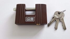 LOB KT02 (Made In Poland) High Security Padlock /3 Keys - $33.97