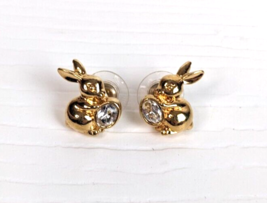 Vintage Rabbit Post Earrings Cute Bunny Rabbit Rhinestone Egg gold tone - £15.47 GBP