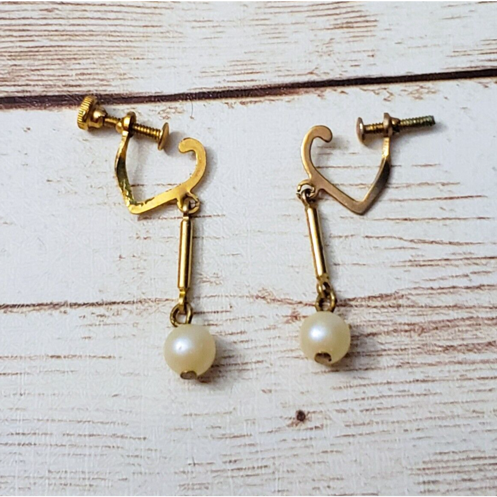 Vintage Screw On Earrings - Gold Tone Bar &amp; Faux Pearl Dangle - Some Damage - $7.99