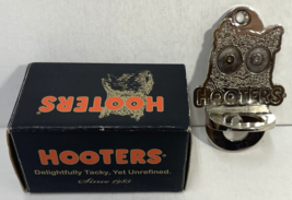 Hooters Metal Wall Mount Bottle Opener - Hootie The Owl - £18.67 GBP