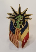Statue of Liberty Lapel USA &amp; France Flags Friendship Hat Pin Travel Souvenir - £15.48 GBP