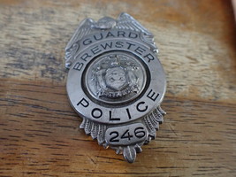 BREWSTER NEW YORK GUARD BADGE  EARLY   BX 28 - $2,474.55 MXN