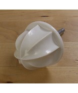 Vintage Sunbeam MixMaster Reamer Ceramic Juicer Attachment Part - $183.60 MXN