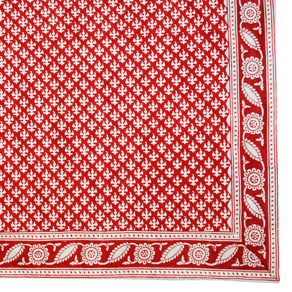 Lush Green Fern Pattern Table Cover - $153.71+