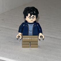 New LEGO Harry Potter Minifigure w/ Blue jacket &amp; Tan Medium Legs - hp175 - $4.90