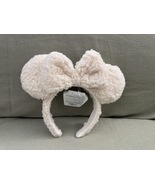 Disney Parks White Sherpa Minnie Mouse Ears Headband NEW - $830.11 MXN