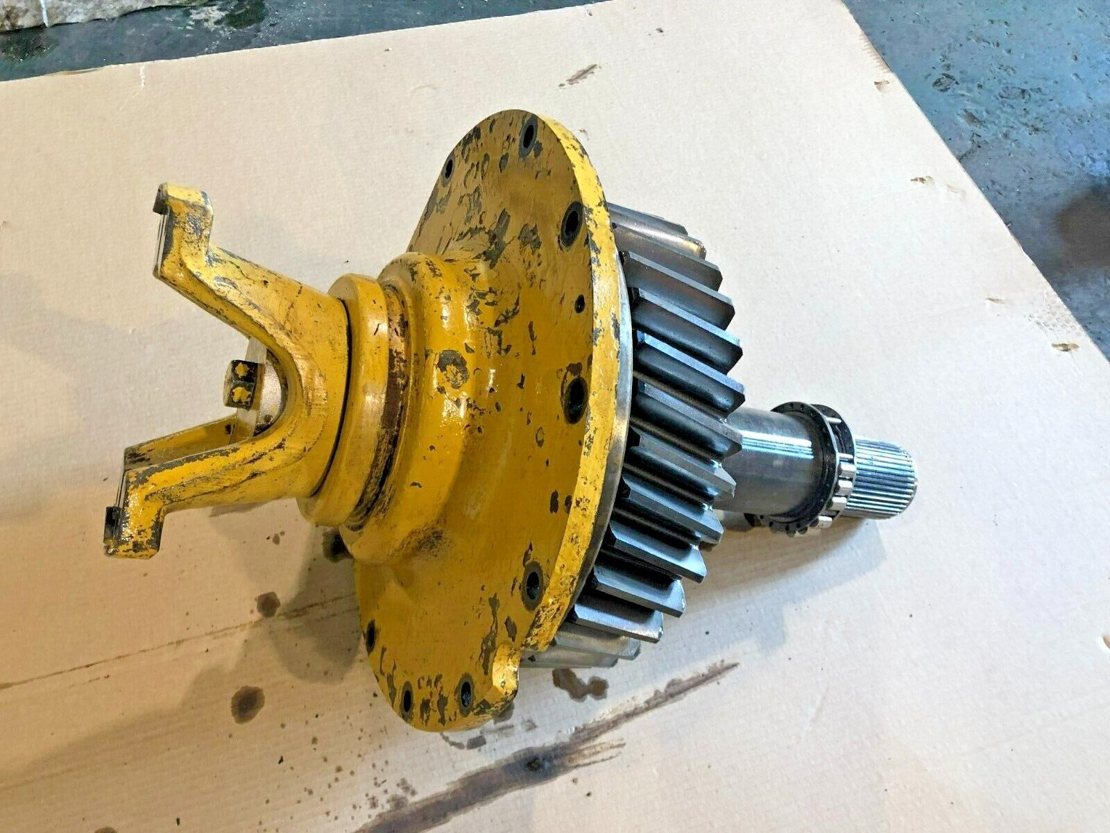 CATERPILLAR CAT 3406B YOKE With Gear Shaft Cap ASSEMBLY 3P3504 OEM - $1,209.35