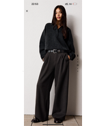 BERSHKA women pants  - €5,15 EUR BERSHKA women pants  - €5,15 EUR