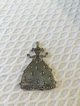 Princess, Dress, Antique silver, pewter, pendant, charm, 2&quot; tall     PD1 - $27.95 MXN