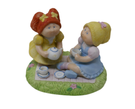 OAA 1984 Cabbage Patch Kids Tea for Two Fine Porcelain Figurine 5018 - $14.69