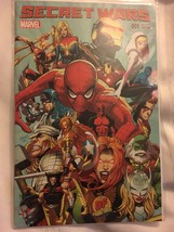 Marvel Secret Wars #1 001 Variant Greg Land [Paperback] Greg Land - £27.65 GBP