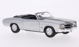 Welly Chevrolet Chevelle SS 454 Convertible Silver/Black 1971 1:24 - $61.95