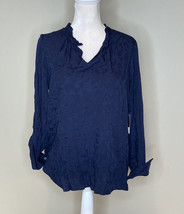 Simply Vera Wang NWT $40 Women’s Ruched Neck roll blouse Size M Navy C4 - £13.34 GBP