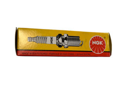 NGK Kawasaki SPARK PLUG CHAMPION CJ6Y NGK-7321-BPM7A - $9.90