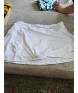 Fila Women Core A-Line Skort White Size XL - $32.35 CAD