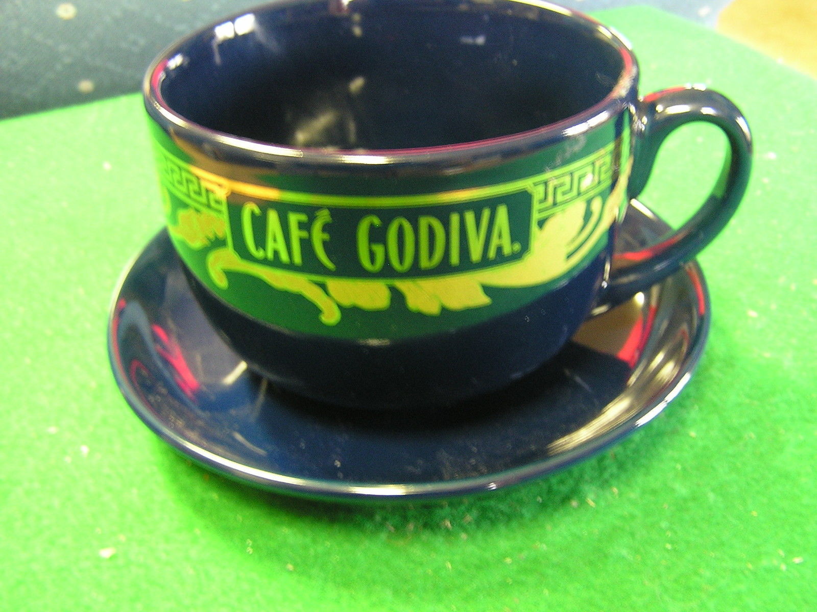 Great California Pantry CAFE GODIVA Cup and Saucer..............FREE POSTAGE USA - $11.49
