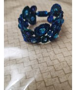 Czech Glass Bead Halo Bracelet Cuff Multi-color Blues Iridescent 7.5&quot; Long  - $40.73 CAD