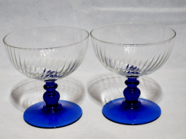 Cristal D&#39;Arques-Durand COUNTRY MANOR Champagne Glass / Dessert Dish - Pair Of 2 - $17.61