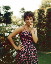 Sophia Loren Beautiful Smiling Glamour Portrait in Garden Italian Goddess 16x20  - £54.98 GBP