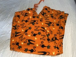 Halloween Pajama Pants Sleepwear Lougewear Trick or Treat  XLarge - $14.85