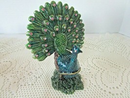 Jeweled Peacock Hinge Trinket Box 4.5&quot;H Green Lacquered Feathers Pink Jewels - £14.86 GBP