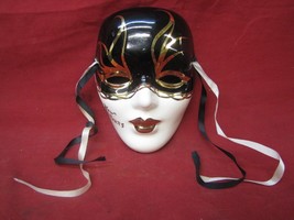 Vintage Sally New Orleans Ceramic Mask - $49.49