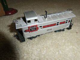 Vintage 1970s HO Scale Crown Burlington Route 13540 Caboose Car - $16.83