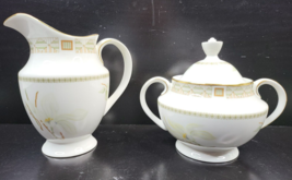 Royal Doulton White Nile Creamer Suger Bowl &amp; Lid Set Vintage Floral Eng... - £70.73 GBP