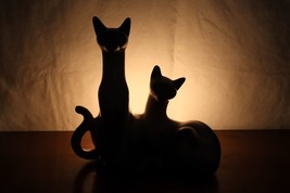 DAMAGE*  VTG Siamese Cats Table Tv Lamp Lane &amp; Co Mid Century Blue Jewel... - $75.00