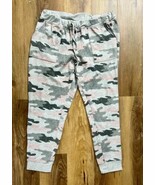 Secret Treasures Women’s Gray &amp; Pink Stretch Camouflage Pajama Pants Siz... - $21.70 CAD