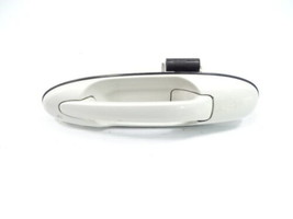 02 Lexus LX470 door handle, exterior, left rear 69240-60080 - £73.51 GBP