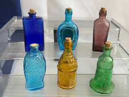 Vtg Novelty Glass Bottle Lot Multicolor Taiwan Fish Horseshoe House Liberty Bell - £23.90 GBP