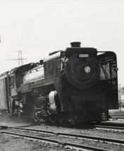 Toronto Hamilton &amp; Buffalo Railway THB CP #2337 Locomotive Railroad B&amp;W Photo - £9.57 GBP