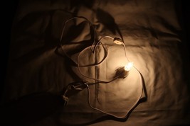 6 Foot Single Bulb Socket Light Cord Christmas Villages Plastic Tabs Rol... - $178.13 MXN