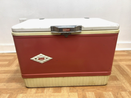 Vintage Coleman Cooler PINK METAL Diamond Logo w Tray camping ice chest tailgate - £59.74 GBP