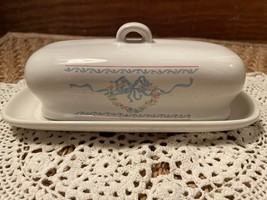 Vintage Butter Dish - $6.79