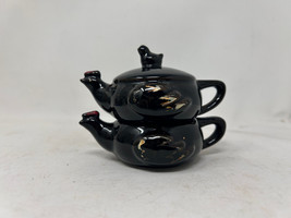 Vintage Rooster Chicken Tea Pot Stacking Nesting Salt And Pepper Shakers - $9.45