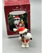 Ornament Hallmark Snoopy Joe Cool #1 Spotlight on Snoopy Woodstock  QX64... - £5.34 GBP