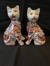 Ancien Porcelaine Paire De Signé Japonais Imari Assis Chat Figurine - £140.75 GBP