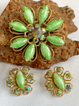 Vtg Costume Jewelry Set Mint Green Prong Set Glass AB Rhinestone Earring... - £46.74 GBP
